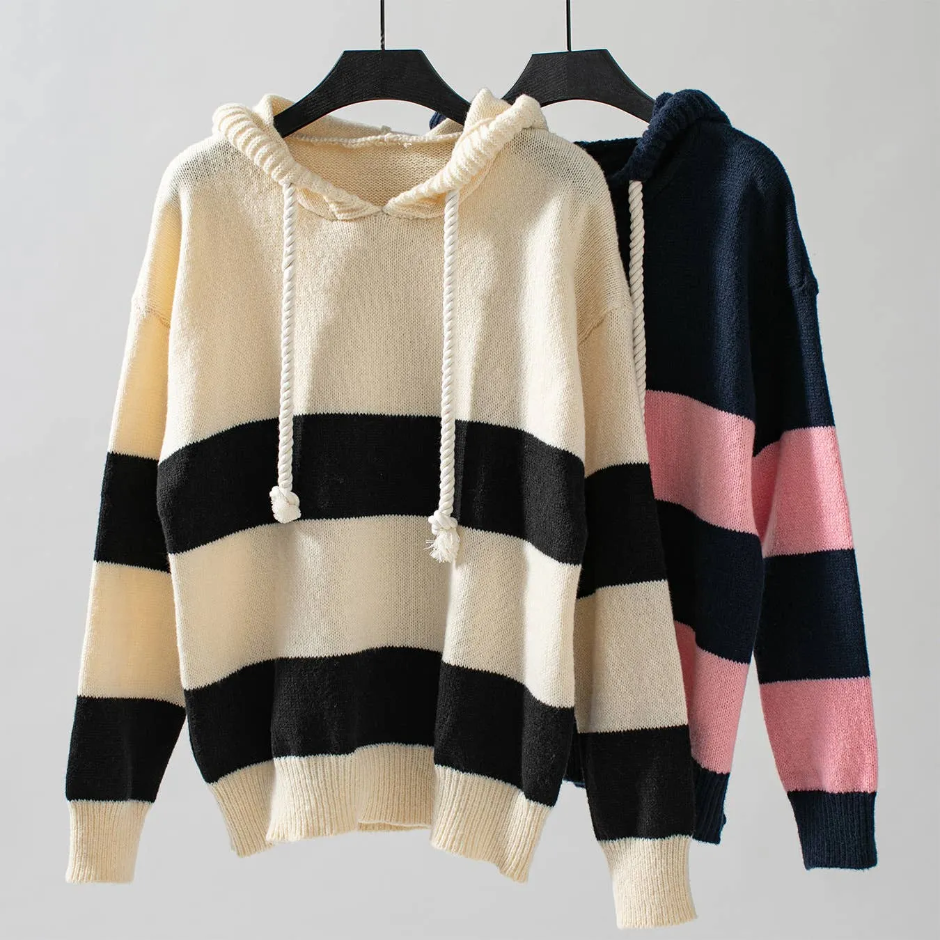 Hooded Contrasting Loose Casual Knit Sweater