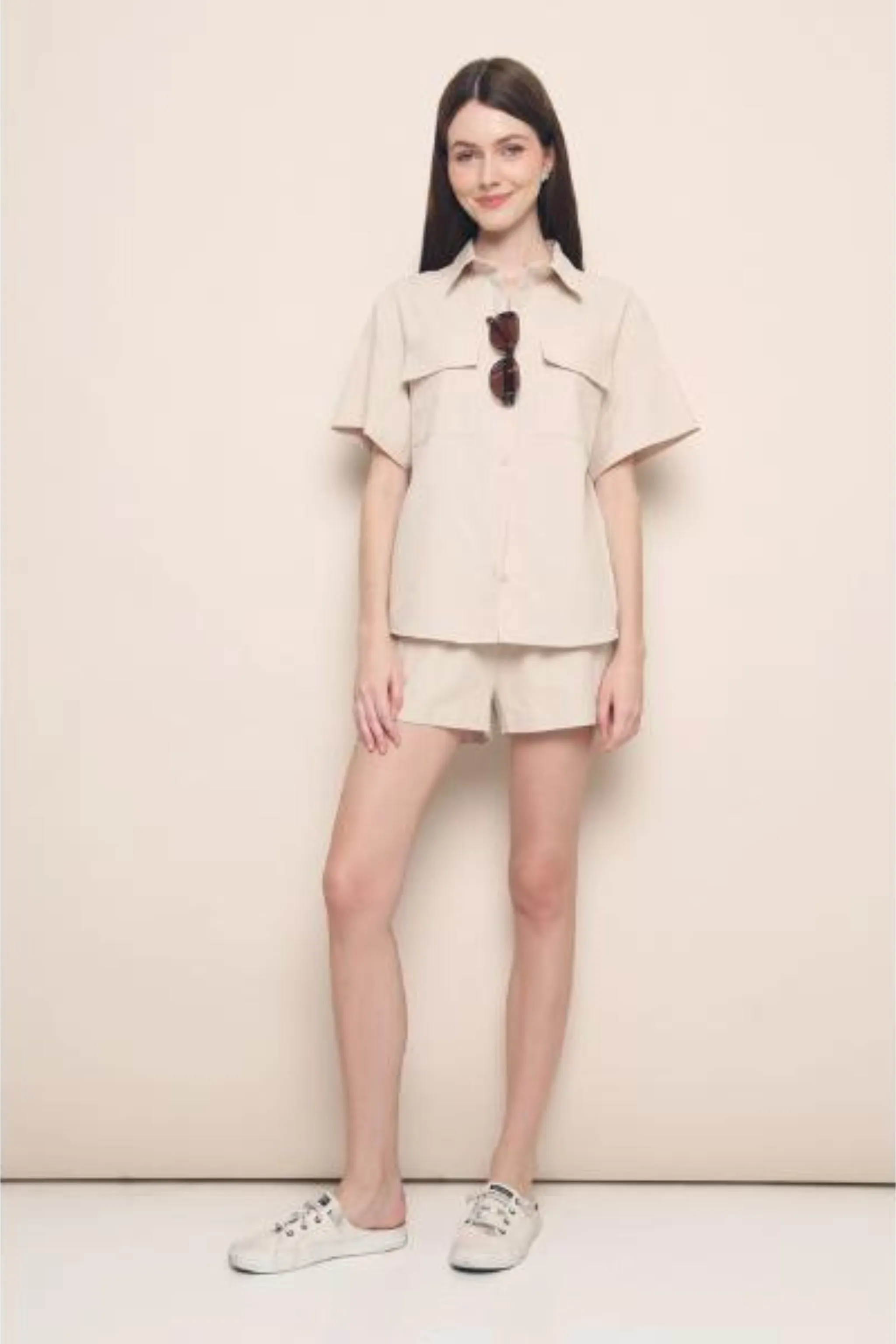 Nikolai 2-Piece Utility Set Ivory