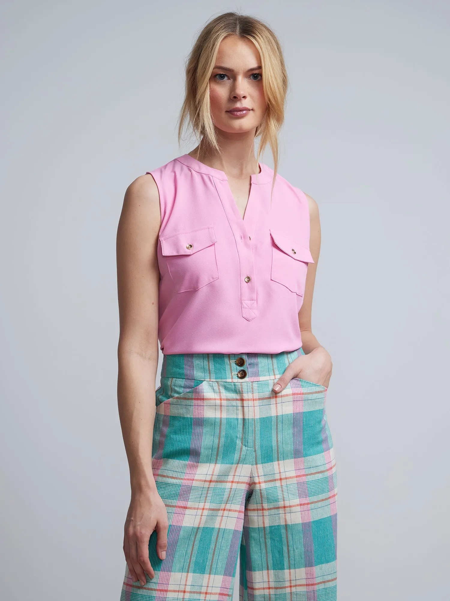 Sleeveless Patch-Pocket Crepe Top